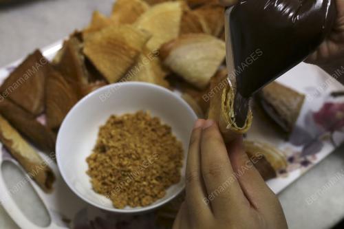 PERSIAPAN KUIH AIDILFITRI