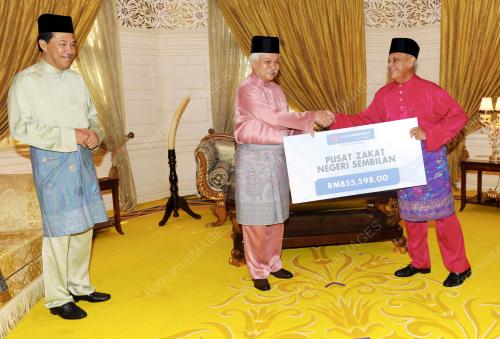 NS01_12082016_TUANKU_ZAKAT