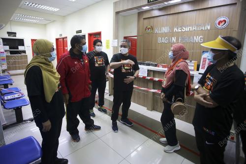 DATUK SERI DR ADHAM BABA