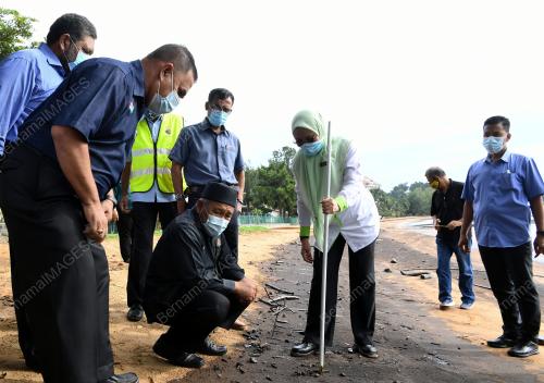 DATUK SERI TUAN IBRAHIM TUAN MAN