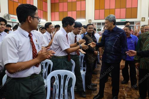 DATUK SERI MOHAMAD HASAN