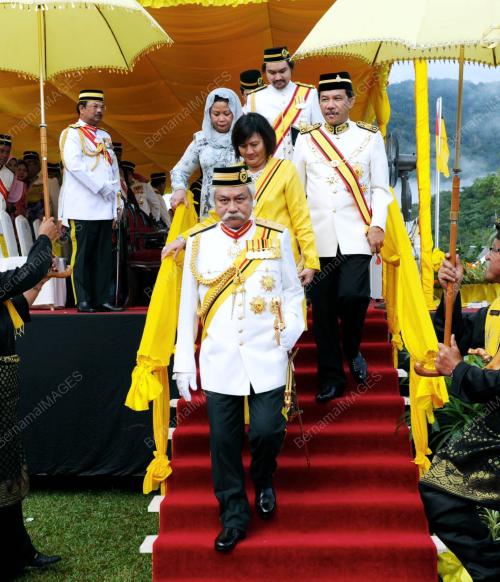NS01_14012012_TUANKU_MUHRIZ