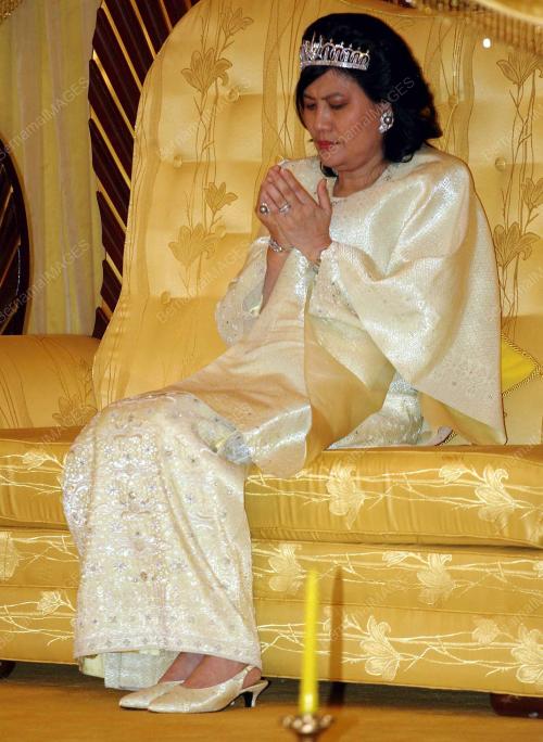 TENGKU AISHAH ROHANI