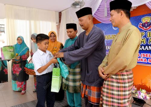 NS01_14072015_SEKOLAH_BANTUAN