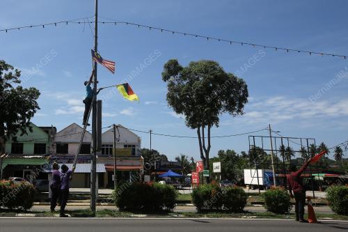 PEMASANGAN KIBARAN JALUR GEMILANG