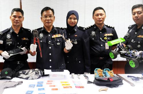NS01_15092017_POLIS_SAMUN