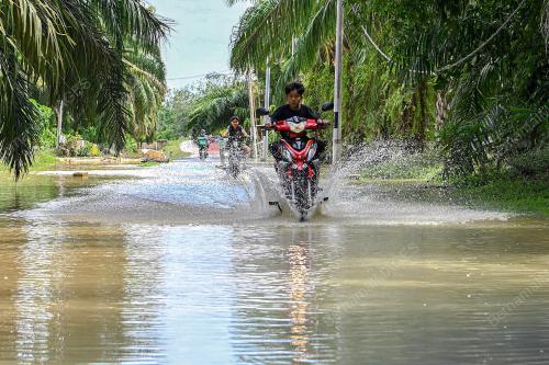 BANJIR KAMPUNG JIMAH LAMA