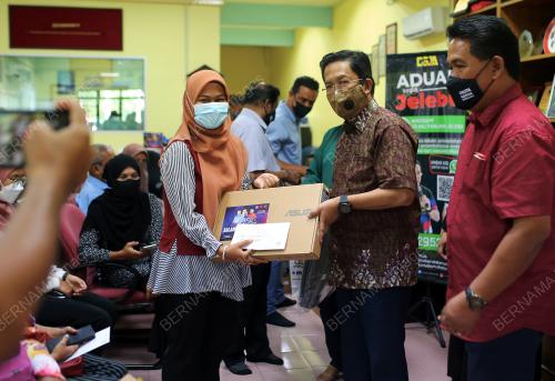 DATUK SERI JALALUDIN ALIAS
