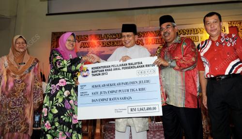 NS01_18012013_RAIS_BANTUAN