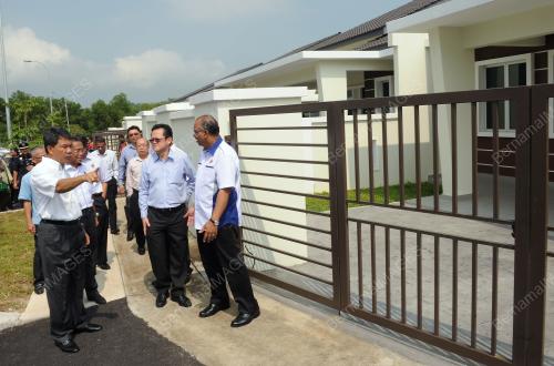 NS01_18042017_MOHAMAD_RUMAH