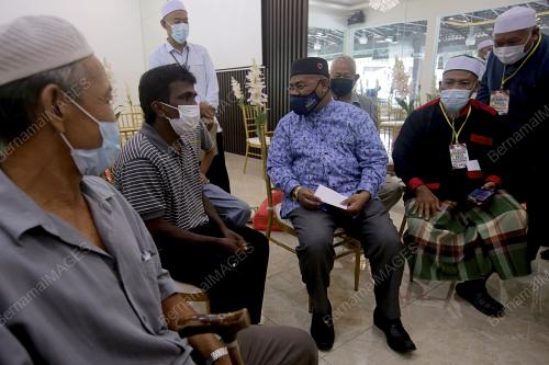 DATUK DR MOHD KHAIRUDDIN AMAN RAZALI