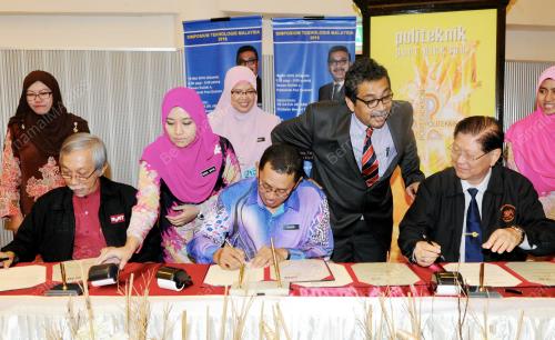 NS01_19052016_SIMPOSIUM_TEKNOLOGIS