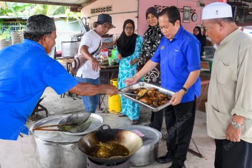 DATUK SERI AHMAD MASLAN