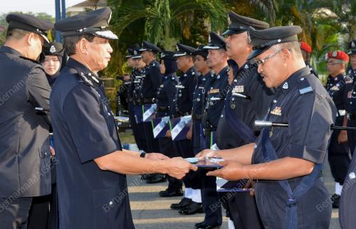 NS01_20012015_POLIS