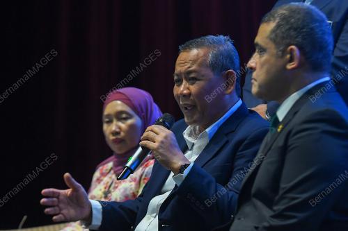 DATUK SERI AMINUDDIN HARUN