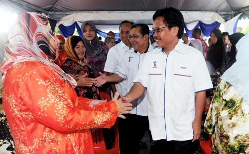 NS01_20032012_SHAFIE_LAWAT
