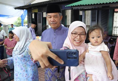 DATUK SERI MOHAMAD HASAN