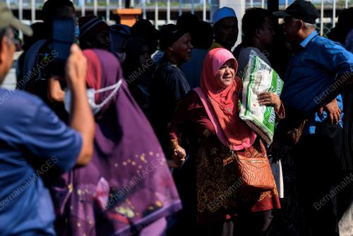 JUALAN BERAS PUTIH TEMPATAN