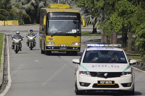 RAKYAT MALAYSIA DARI IRAN DIBAWA KE PUSAT PEMANTAUAN