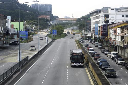 PERKHIDMATAN PENGANGKUTAN DARAT AWAM