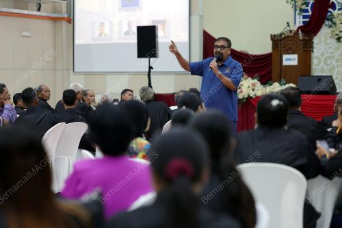 DATUK DR RAMLI MOHD NOR