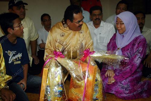 YUNUS RAHMAT
