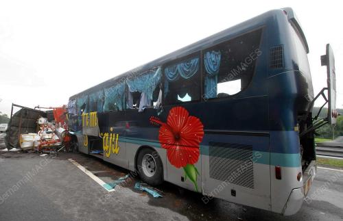 KEMALANGAN BAS