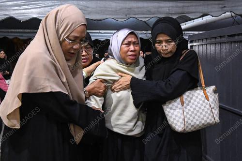 ALLAHYARHAM LFT KOMENDER MOHAMAD AMIRULFARIS MOHAMAD MARZUKHI