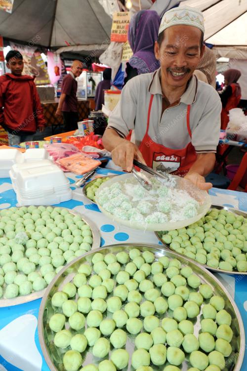 NS01_24062016_BAZAR_RAMADAN