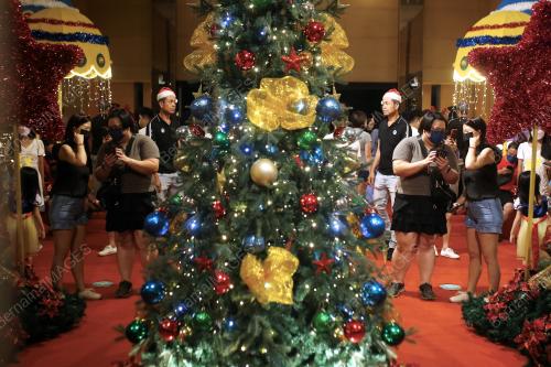 AMBANG PERAYAAN KRISMAS