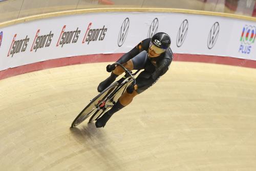 NS01_25042026_UCI_WANITA
