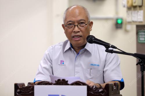 IR ZULKIFLEE OMAR
