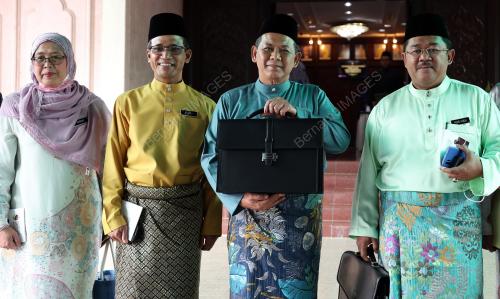 DATUK SERI AMINUDDIN HARUN