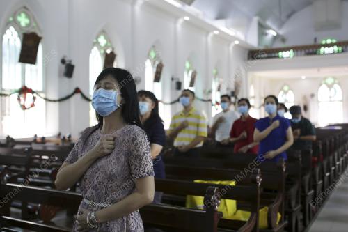 UPACARA KEAGAMAAN SEMPENA HARI NATAL SECARA SIARAN LANGSUNG