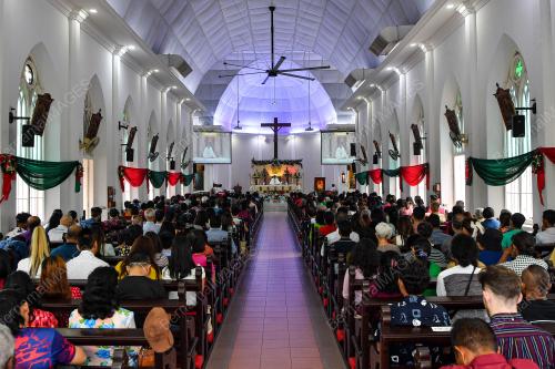 UPACARA KEAGAMAAN HARI KRISMAS