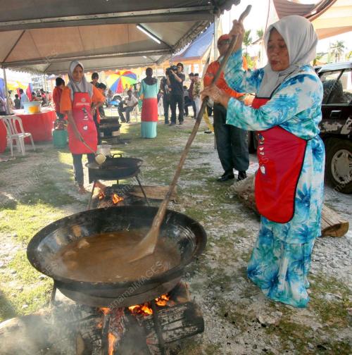 RUMAH TERBUKA