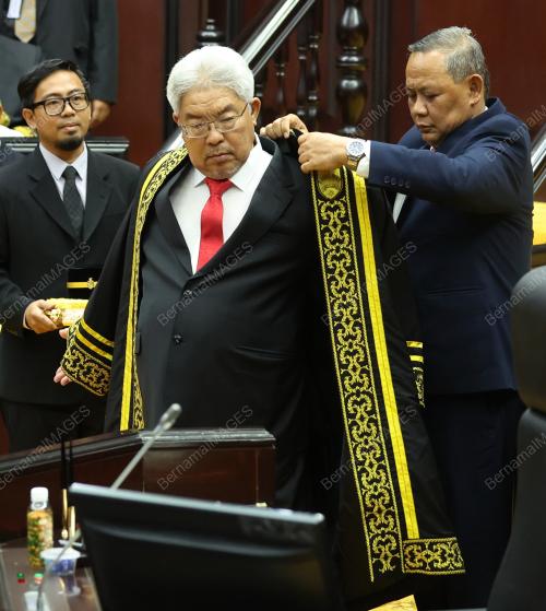 DATUK SERI AMINUDDIN HARUN