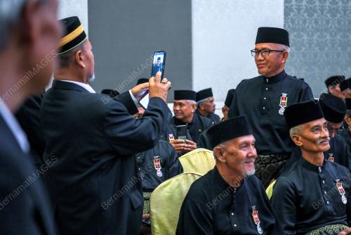 DATUK SERI MOHAMAD HASAN
