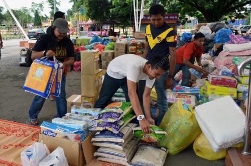NS01_26122014_SUMBANGAN_BANJIR