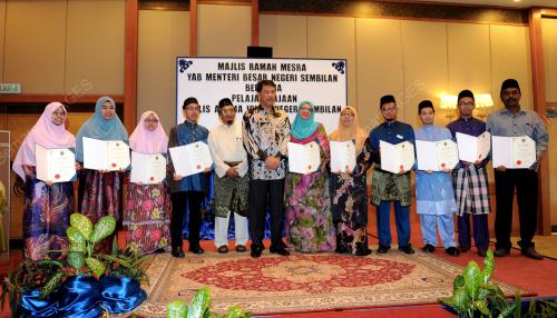 NS01_28082015_MOHAMAD_PELAJAR