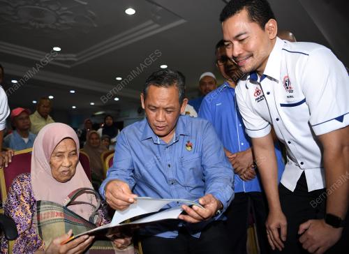 DATUK SERI AMINUDDIN HARUN