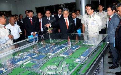 DATUK SERI MUSTAPA MOHAMED