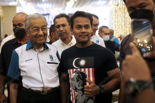 TUN DR MAHATHIR MOHAMAD