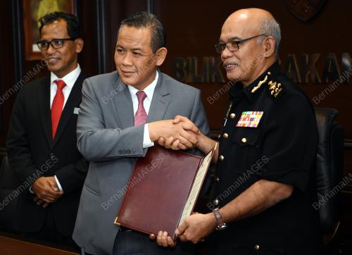 NS01_30012019_RASUAH_BN201901289362