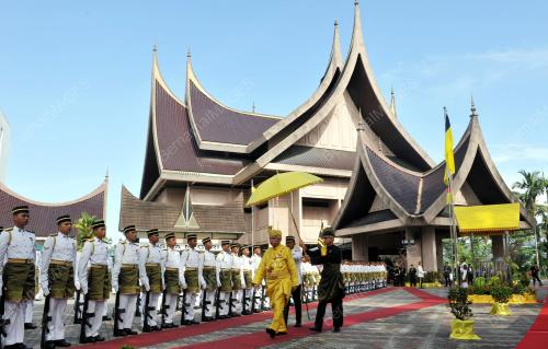 NS01_30092013_SIDANG_DEWAN
