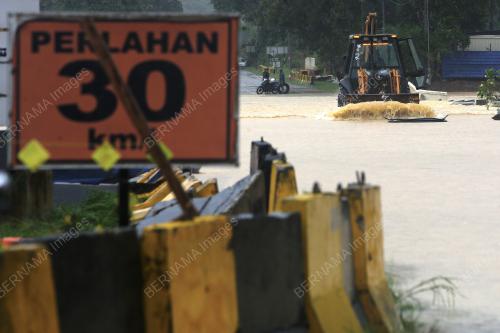 BENCANA BANJIR DI GEMAS