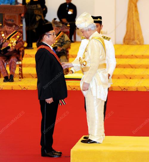 NS02_02032017_TUANKU_DARJAH