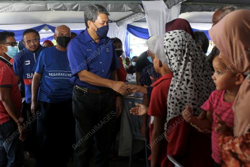 DATUK SERI MOHAMAD HASAN