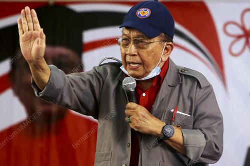 TAN SRI DR RAIS YATIM
