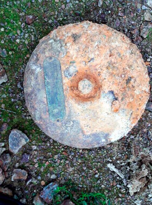 NS02_03122016_PERIUK_API